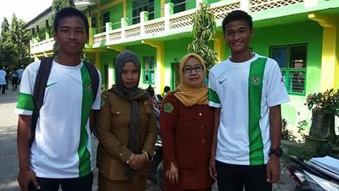 Aan Dan AnggaTimnas U15 Berkunjung Ke Pesantren