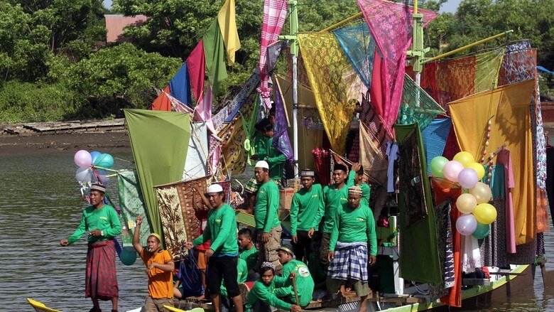 Ke Unikan Perayaan Maulid Di Beberapa Daerah