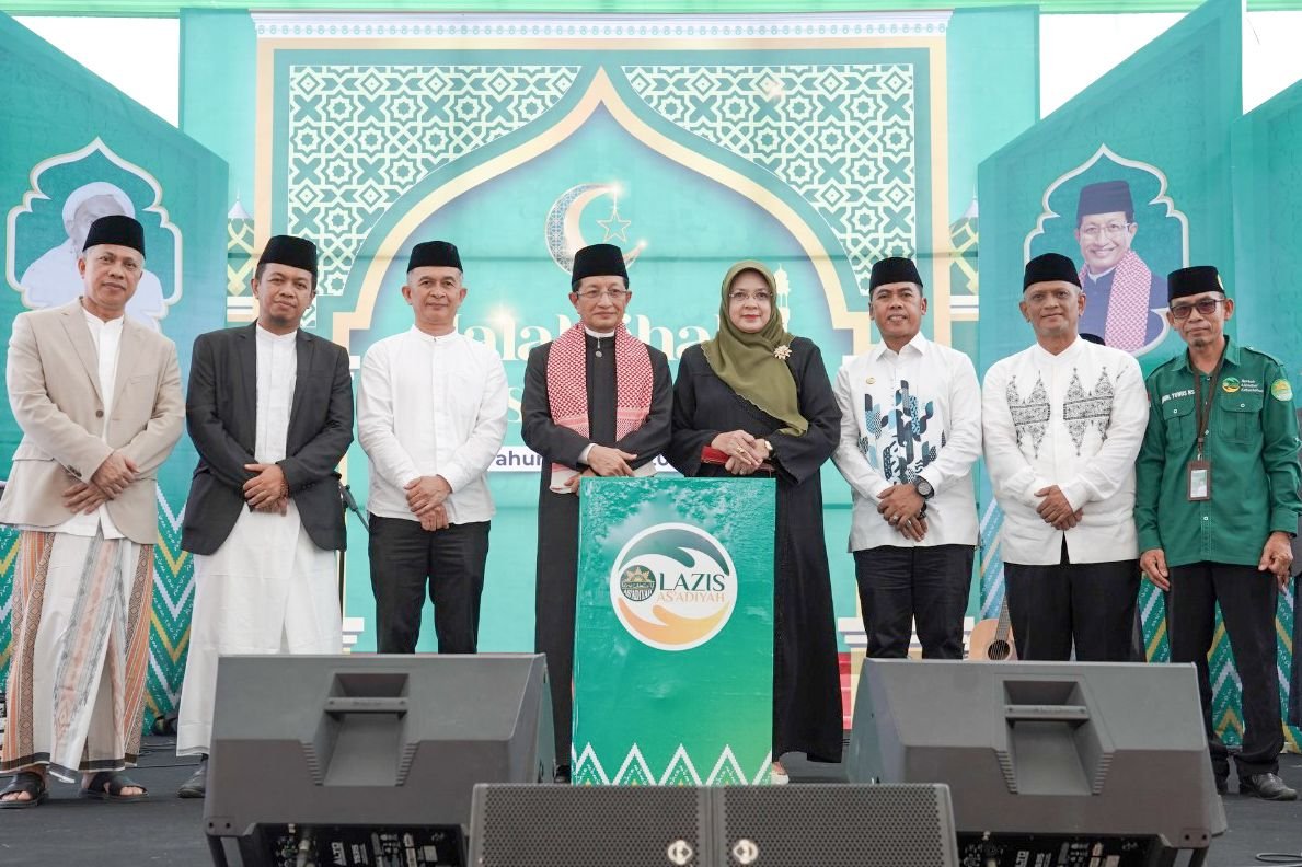 Bupati Wajo Komitmen Perbaiki Jalan Macanang di Hadapan Menteri Agama sebagai Wujud Kepedulian terhadap Pesantren