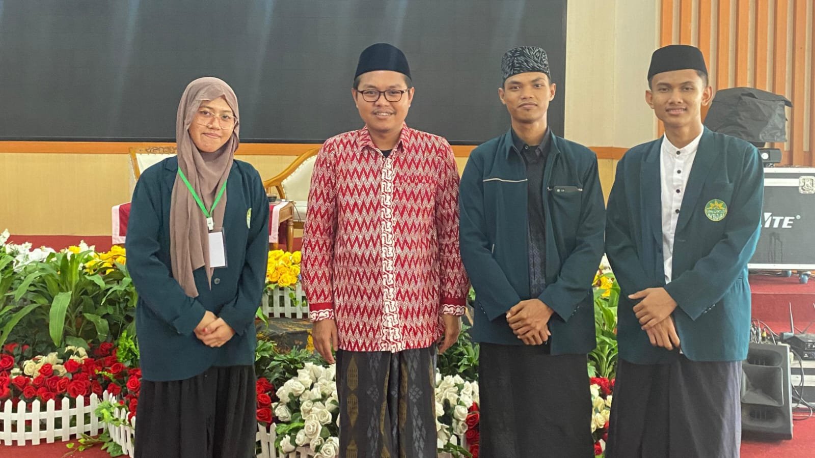 Dua Mahasantri Ma'had Aly As'adiyah Terpilih Sebagai Presenter di Muktamar Pemikiran Santri Probolinggo