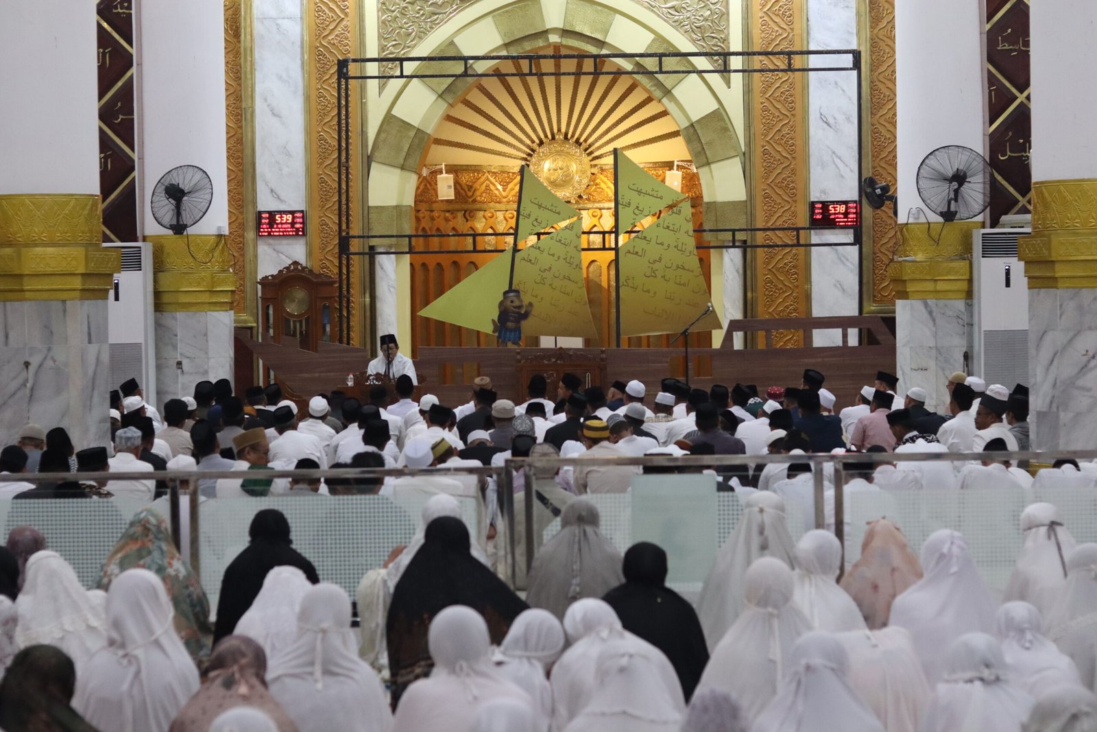 Fajr Inspiration MQKI 2025 Hadirkan Menteri Agama RI di Masjid Agung Ummul Qurra Sengkang