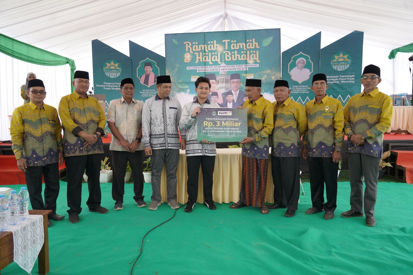 H. Faisal Ibrahim Surur Sumbang 3 Miliar untuk Pembangunan Gedung Auditorium As'adiyah