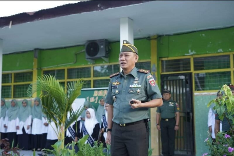 Kehadiran Kodim 1406/Wajo di Upacara MAS As'adiyah: Memperkuat Keterlibatan Militer dalam Pendidikan Keagamaan