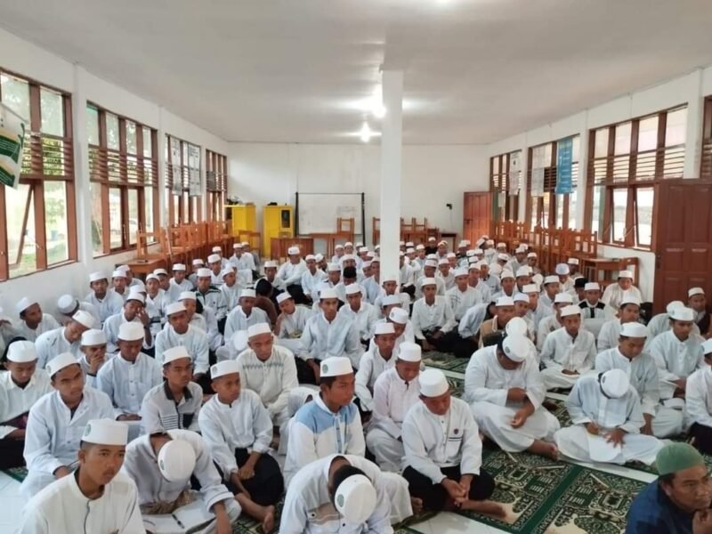 Keutamaan dan Keharusan Berta'awwudz: Perspektif Anre Gurutta Prof Nasaruddin Umar