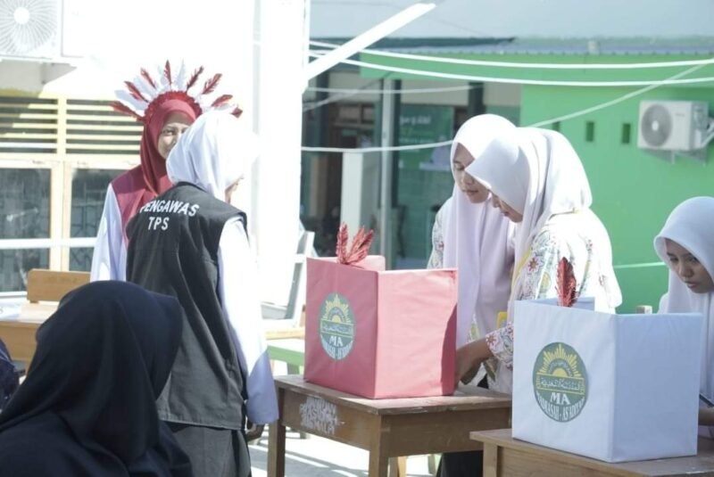 Madrasah Aliyah As'adiyah Gelar Simulasi Pemilu melalui Project P5-RA "Suara Demokrasi"