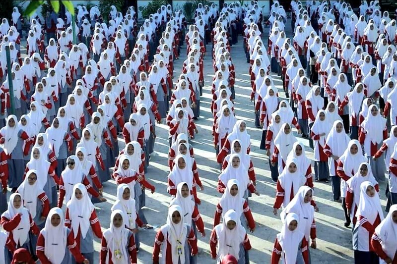 MAS As'adiyah Putri dan PDF Ulya As'adiyah Gelar Semarak Kemerdekaan, Tumbuhkan Semangat Juang dan Keterampilan Santri