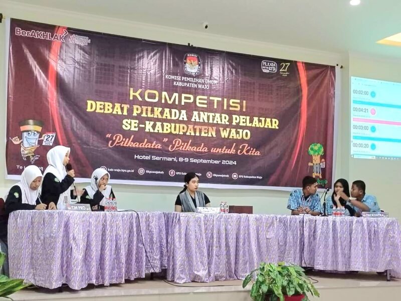 MAS As'adiyah Putri Sengkang Juara I Kompetisi Debat Pilkada Antar Pelajar se-Kabupaten Wajo