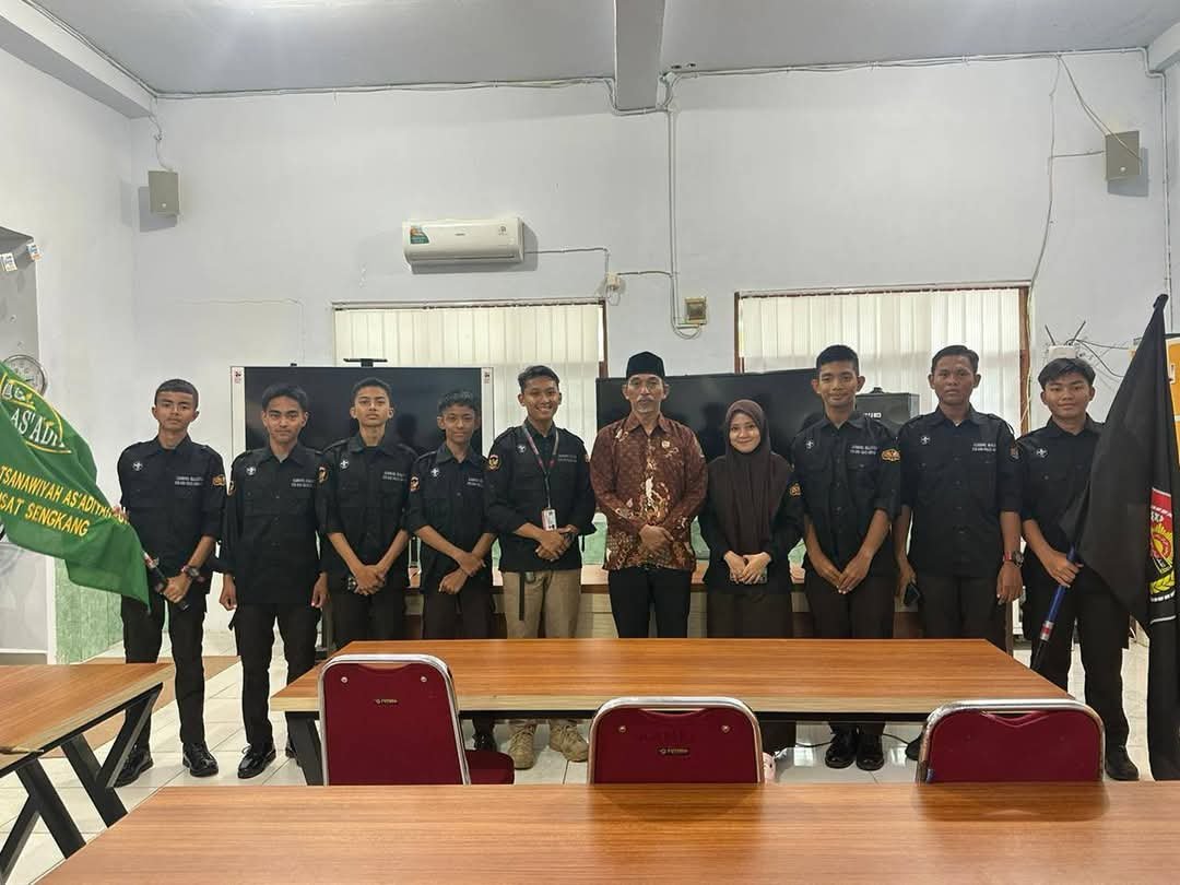 MTs As'adiyah Putra Melepas 2 Pembina dan 7 Santri untuk Mengikuti 14th Jambore Malaysia