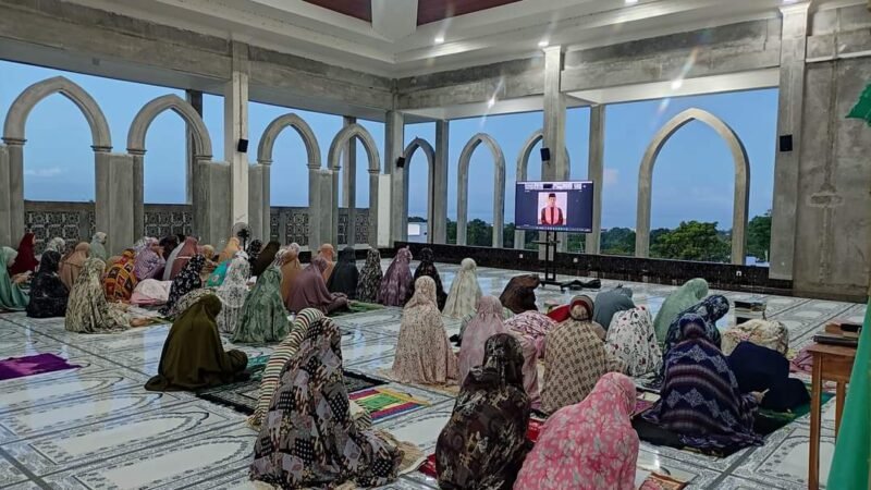 Pengajian Khusus Pondok Pesantren As'adiyah Bersama AG. Prof. Dr. KH. Nasaruddin Umar MA: Menyelami Fawatihus Suwar dan Lebih Jauh dalam Tafsir Al-Qur'an