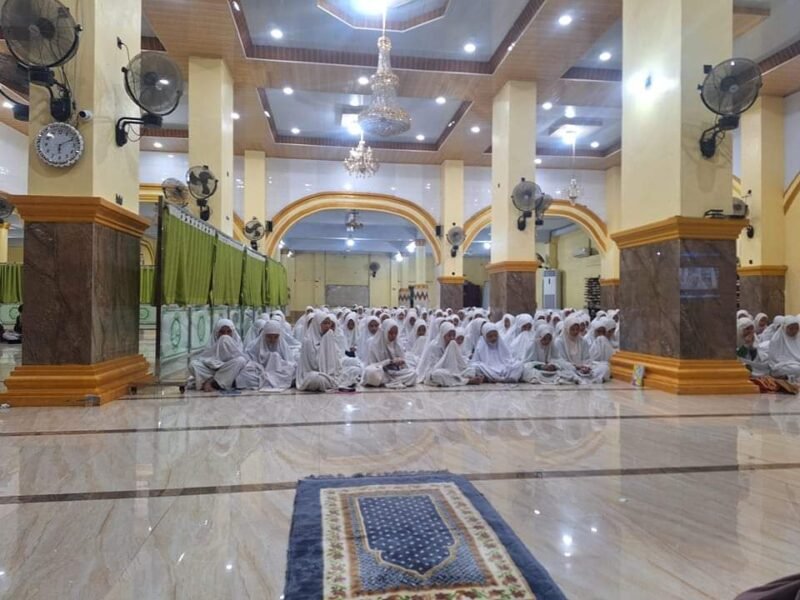 Pengajian Khusus Pondok Pesantren As’adiyah bersama Anre Gurutta Prof. Nasaruddin Umar: Memahami Antara Nama dan Yang Dinamai