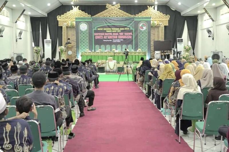 Perhimpunan Keharmonisan dan Prestasi: Rapat Anggota Tahunan (RAT) XXIII Kopsyar Baitul Maal Wat Tamwil (BMT) As'adiyah Sengkang 