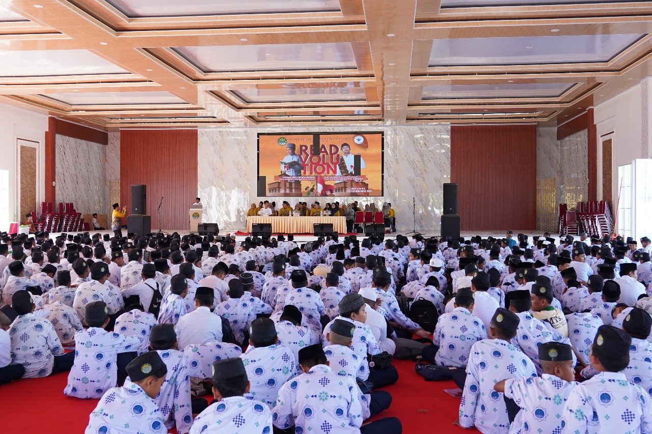 READVOLUTION 2025: MTs As’adiyah Putra Pusat Sengkang Gelar Pekan Literasi Santri dalam Semangat Kepahlawanan