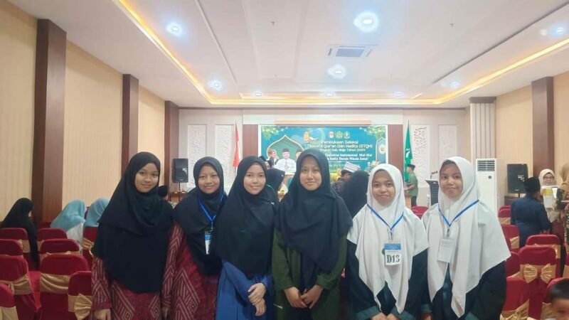 Santri PDF Ulya As'adiyah Putri Ukir Prestasi di STQH Kabupaten Wajo 2024