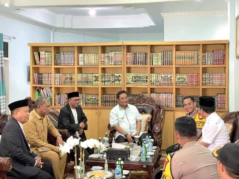 Sinergi Positif antara As'adiyah dan Pemimpin Daerah: Kunjungan PJ Gubernur, Kapolda dan Bupati Wajo di Rumah Jabatan As'adiyah